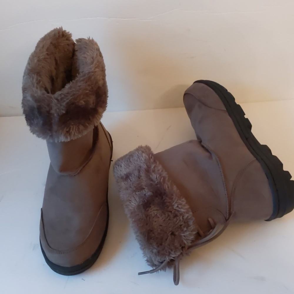 Seven Dials gray faux suede boots-sz 7 1/2 M